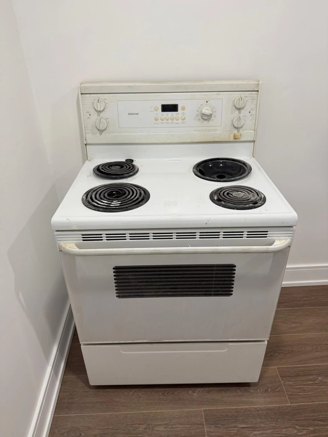 Admiral Electric Range Stove - photo 2