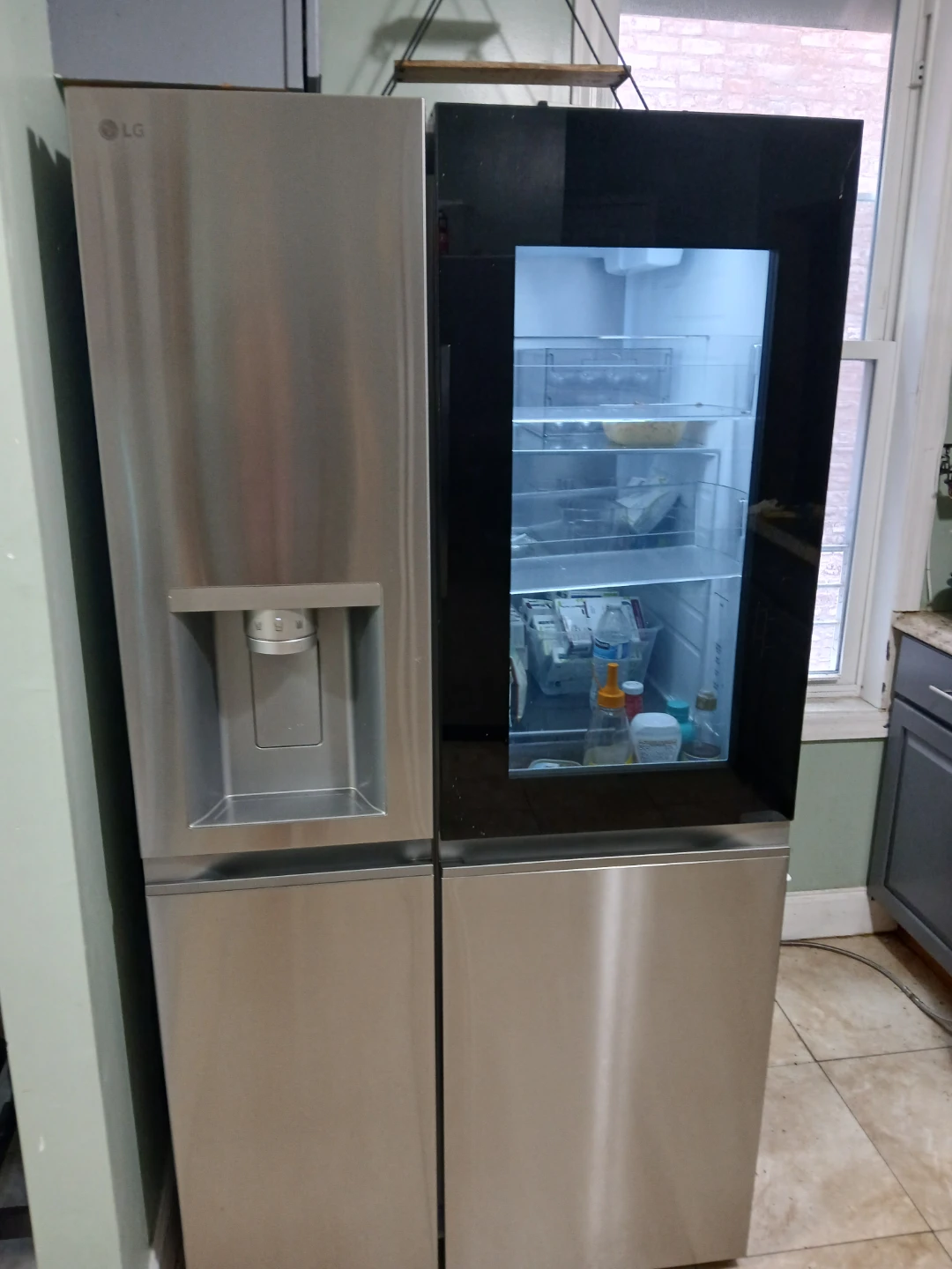 Moving - LG InstaView Door-in-Door Refrigerator - photo 2