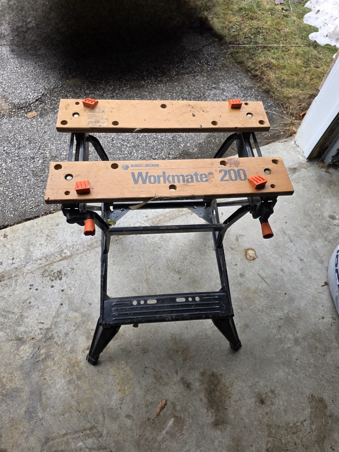 Black and decker workmate 200