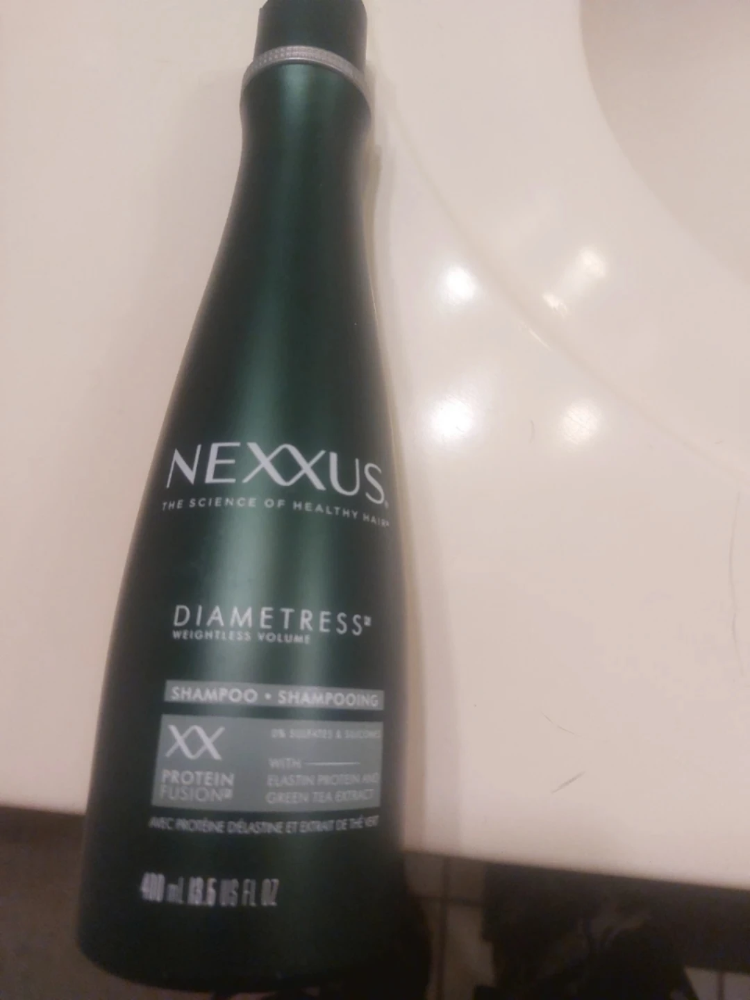 Nexxus Diametress Weightless Volume Shampoo 400ml