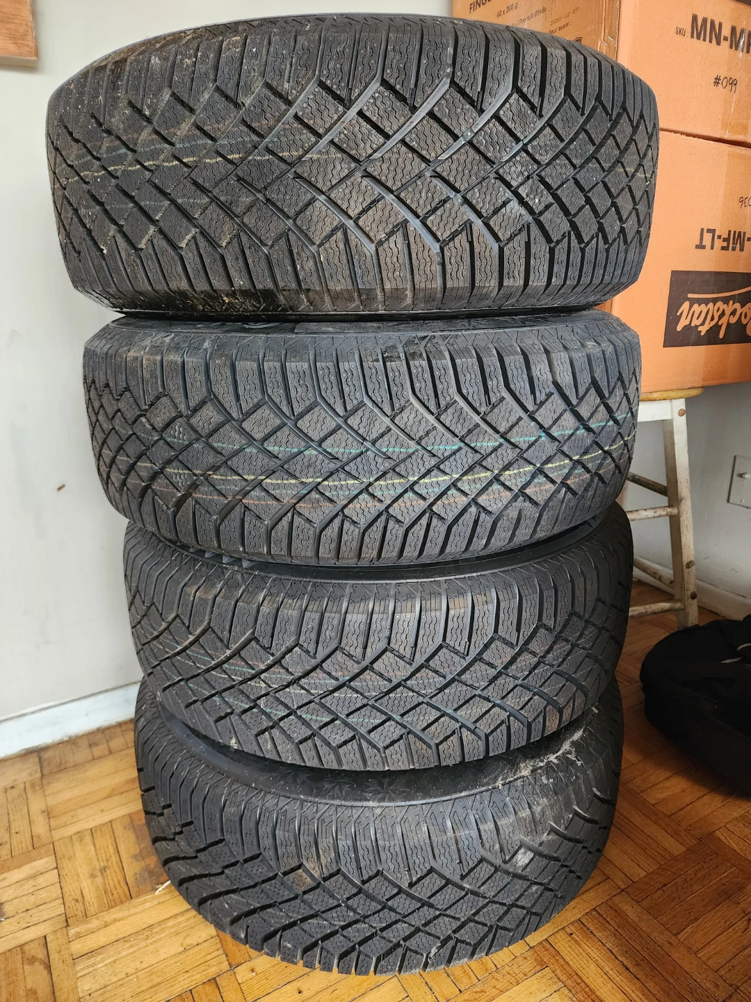 Set of 4 Winter Tires 235/65R17 - photo 4