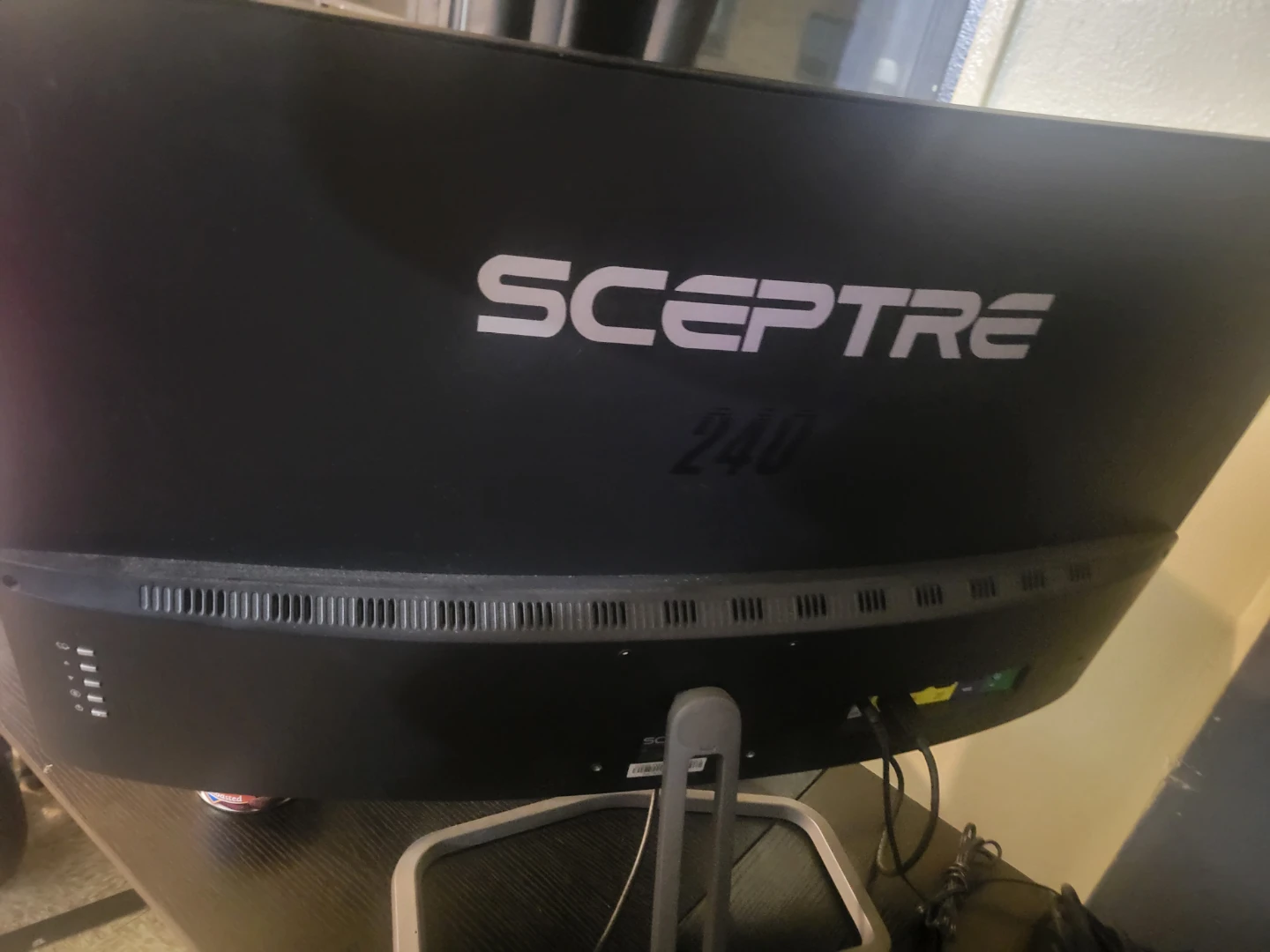 Sceptre 24" Curved LED Monitor - photo 2