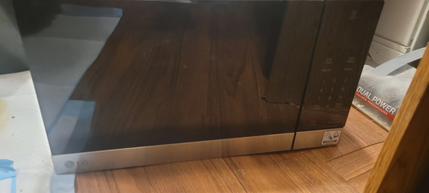 LG MSESR0906S Microwave - photo 2