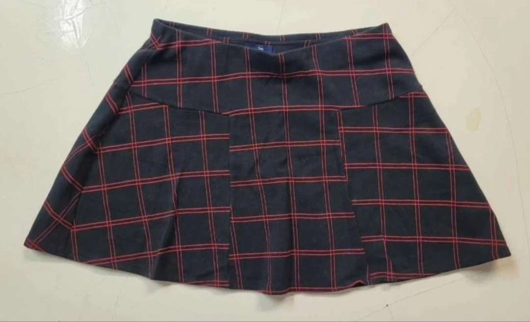 Gap & Banana Republic Skirt Bundle - photo 4