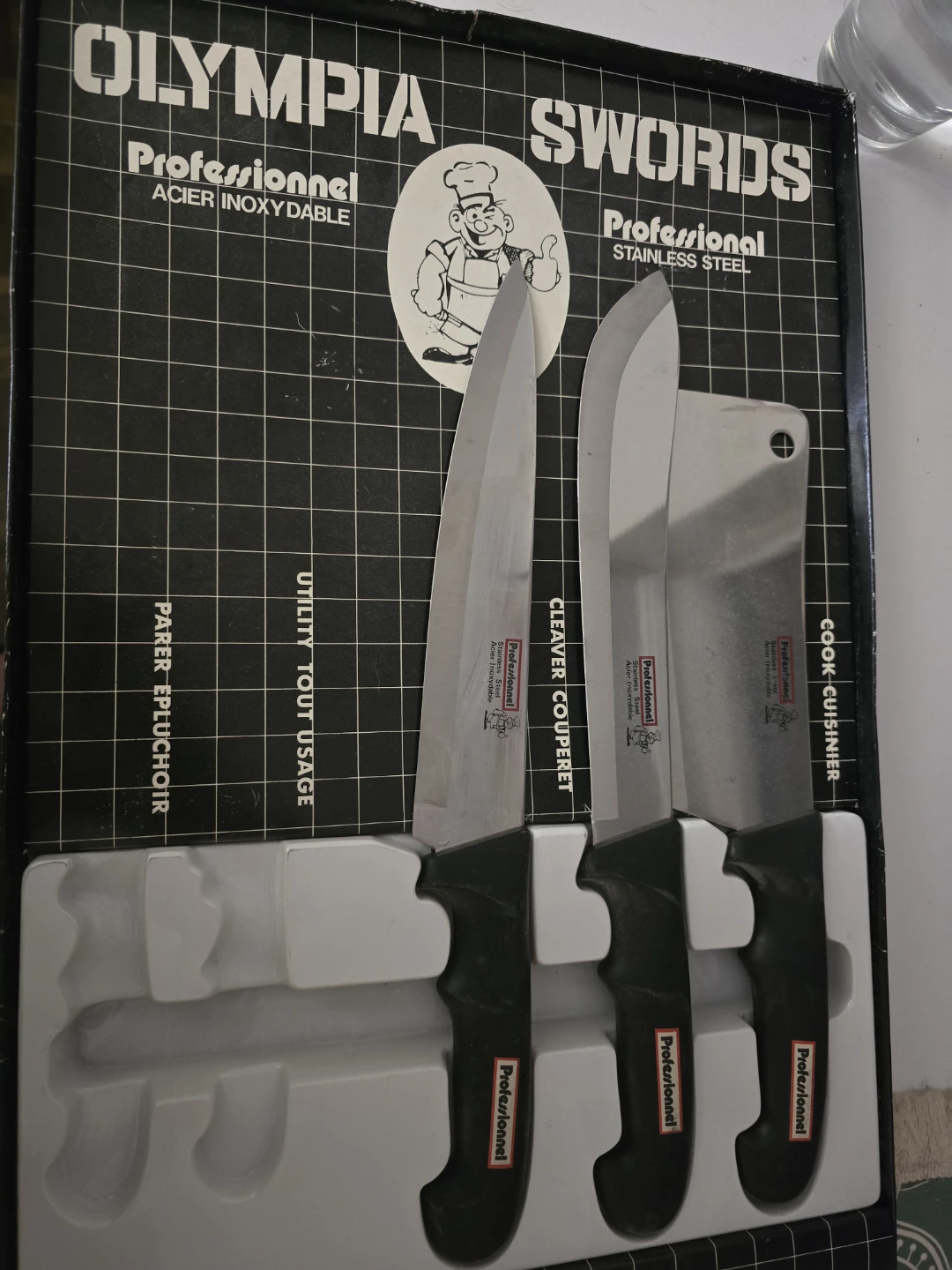 MOVING SALE Olympia Swords Professional Knife Set - New in Box