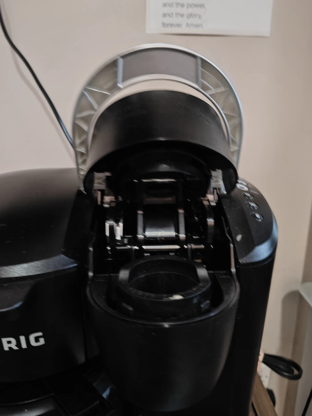 Keurig Coffee Maker with Pod included - photo 3