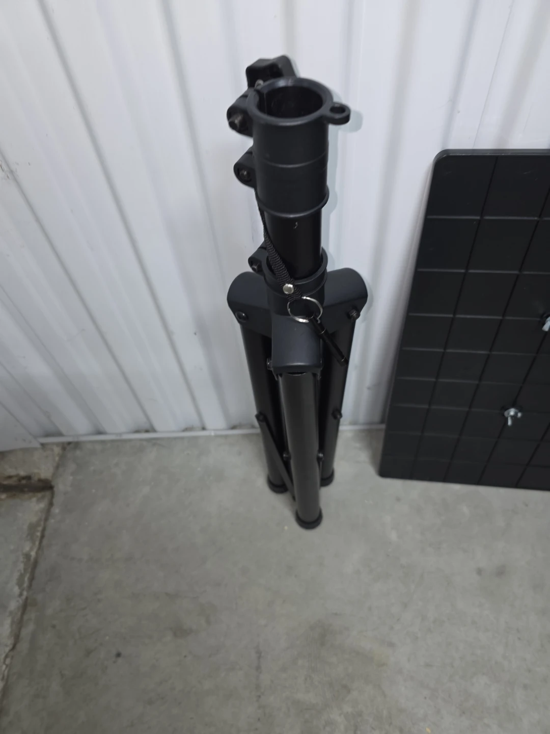 Pyle Universal Device Stand - Height Adjustable - photo 3