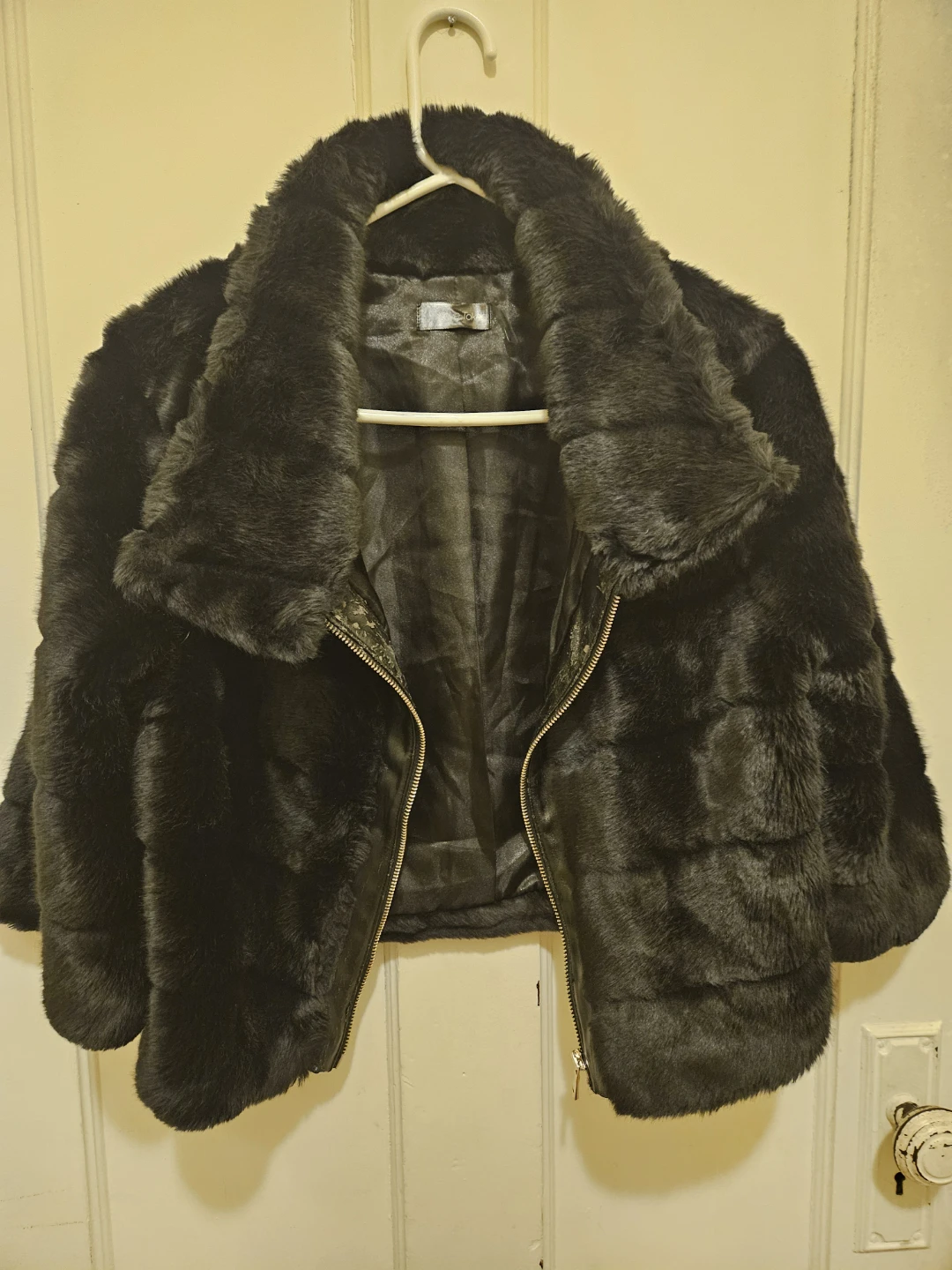Love Token Black Faux Fur Jacket - photo 2