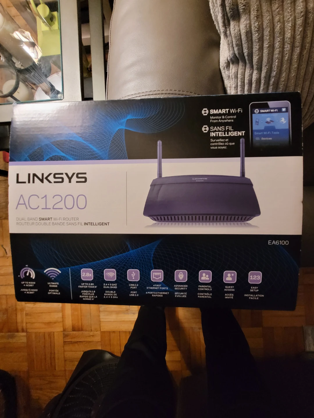 Linksys AC1200 Dual-Band Smart Wi-Fi Router - New in Box!