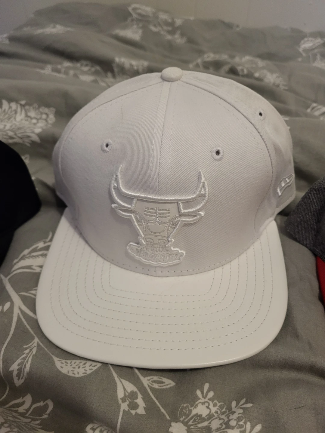 Chicago Bulls New Era Snapback Hats - photo 4