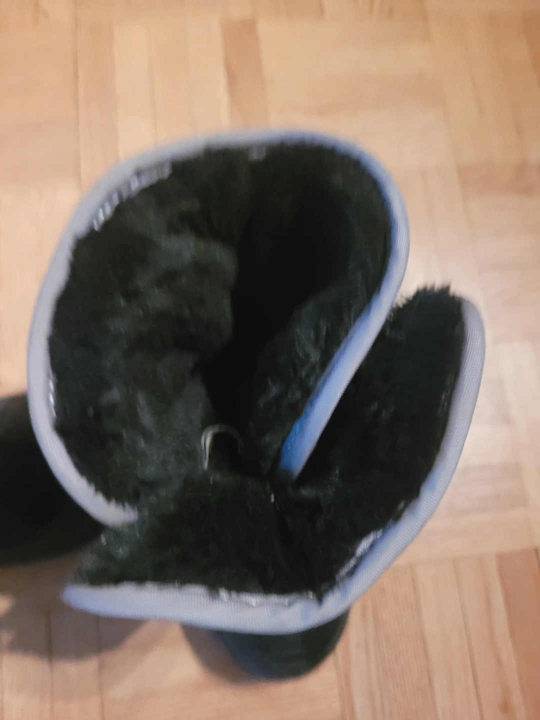 Kamik Black Boots - Toddler Size 10 - photo 3
