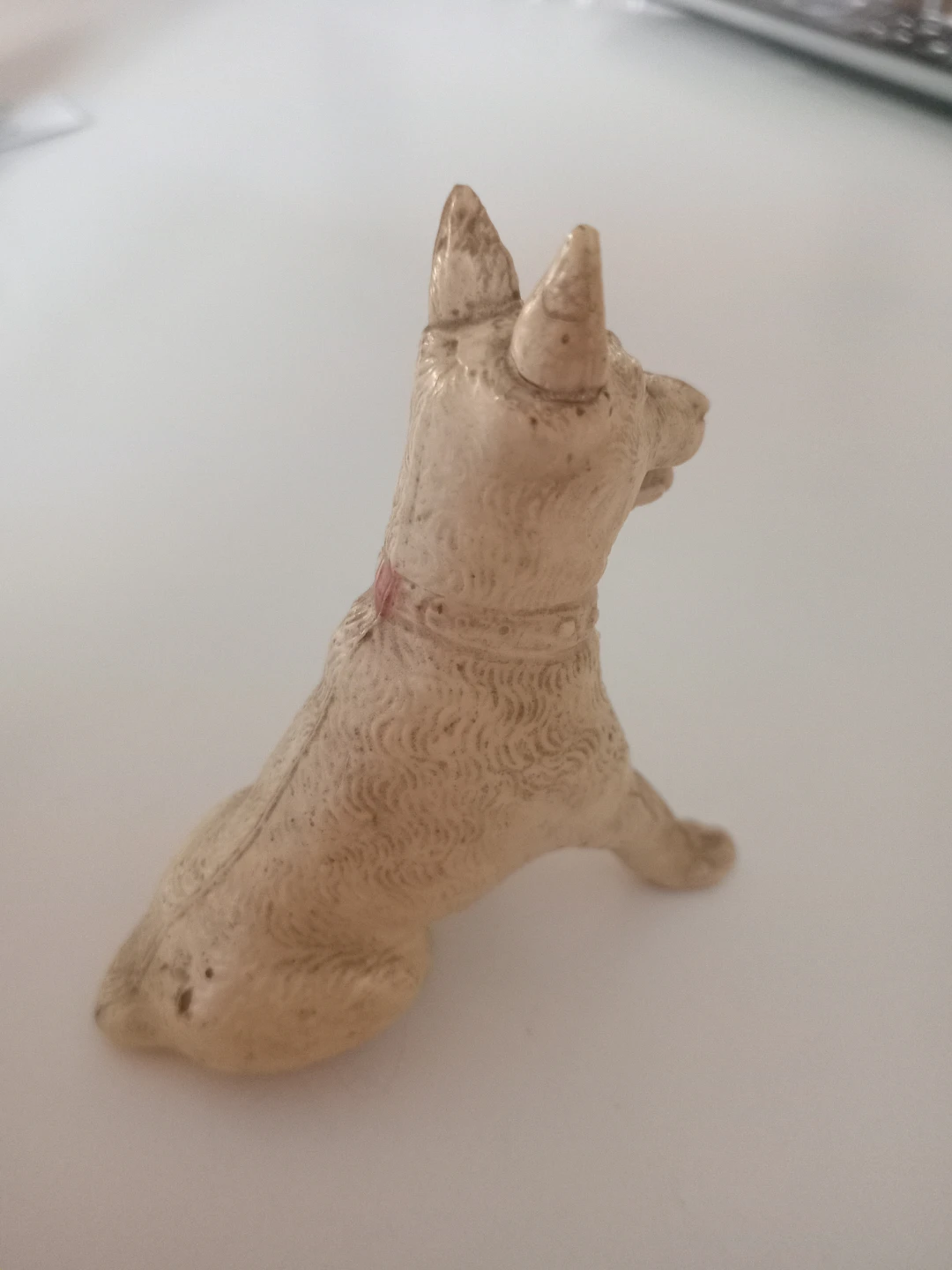 Vintage Sitting Dog Figurine - photo 3