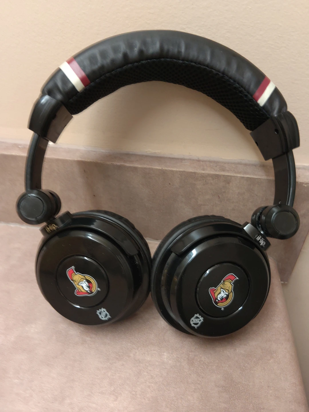 🥕Ottawa Senators NHL Headphones🥕