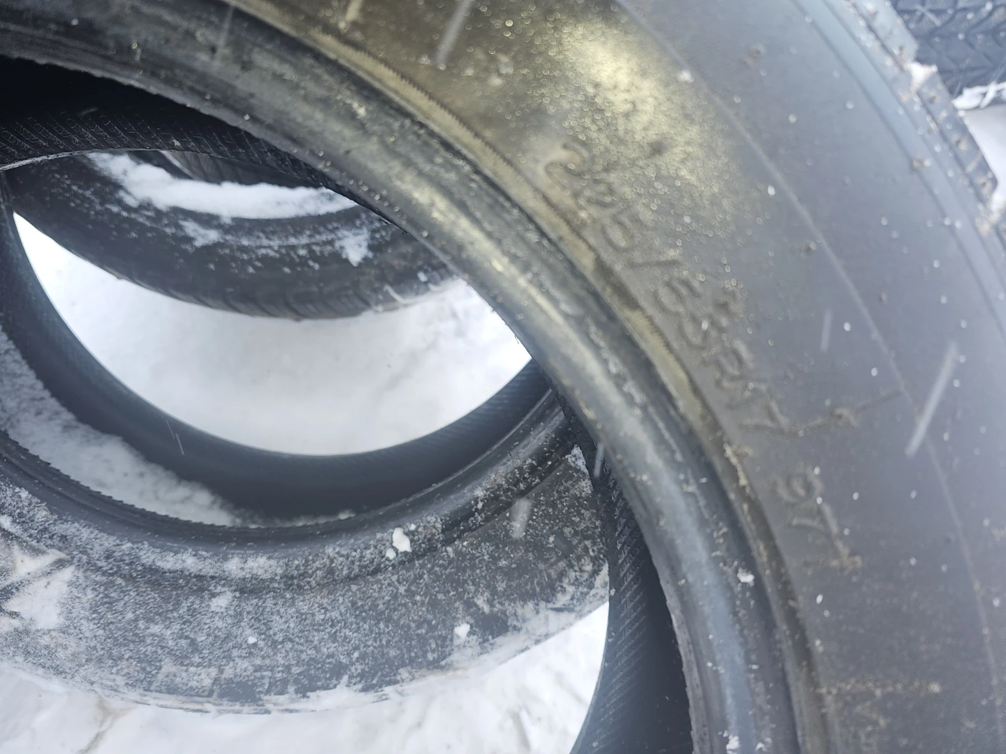 2X225/55/R17 uniroyal tiger paw all season tires 2 only