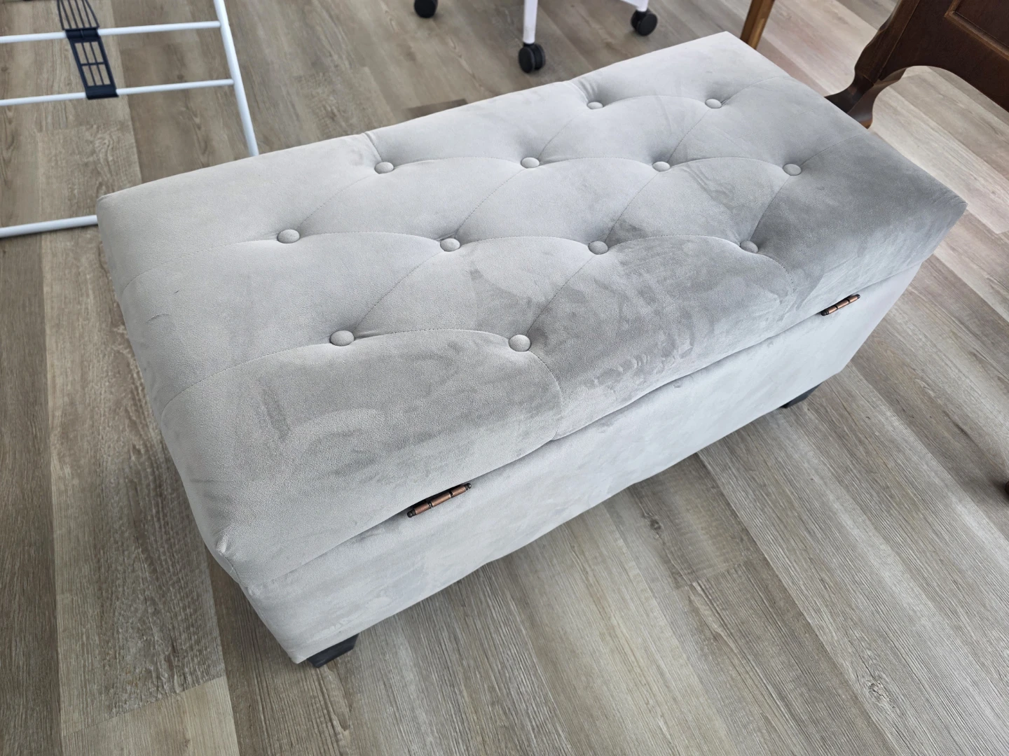 Bedroom bench with storage - photo 2
