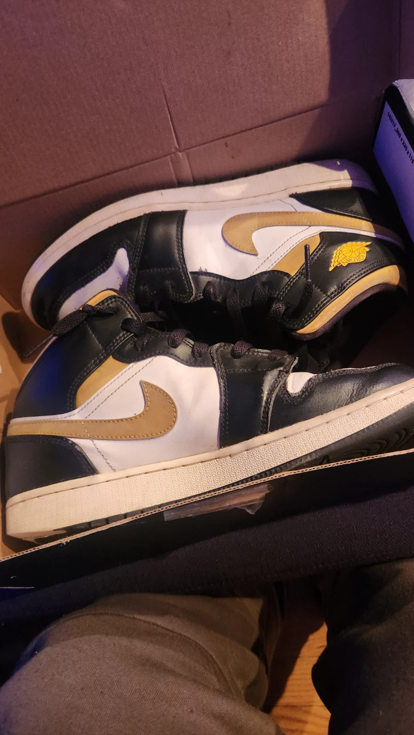 Lot of shose - photo 5