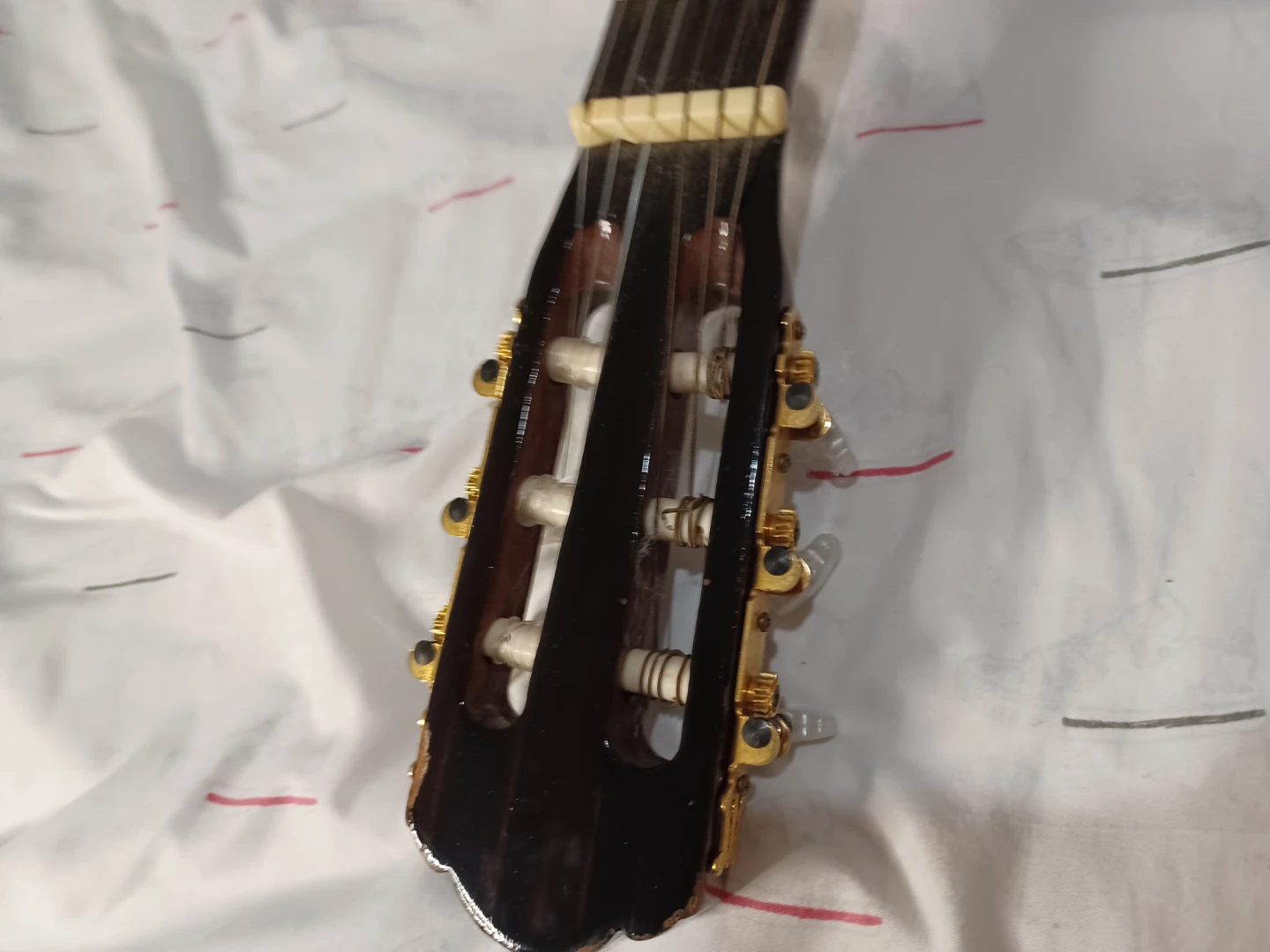 Cadeson Acoustic Guitar with Protective Case - photo 5