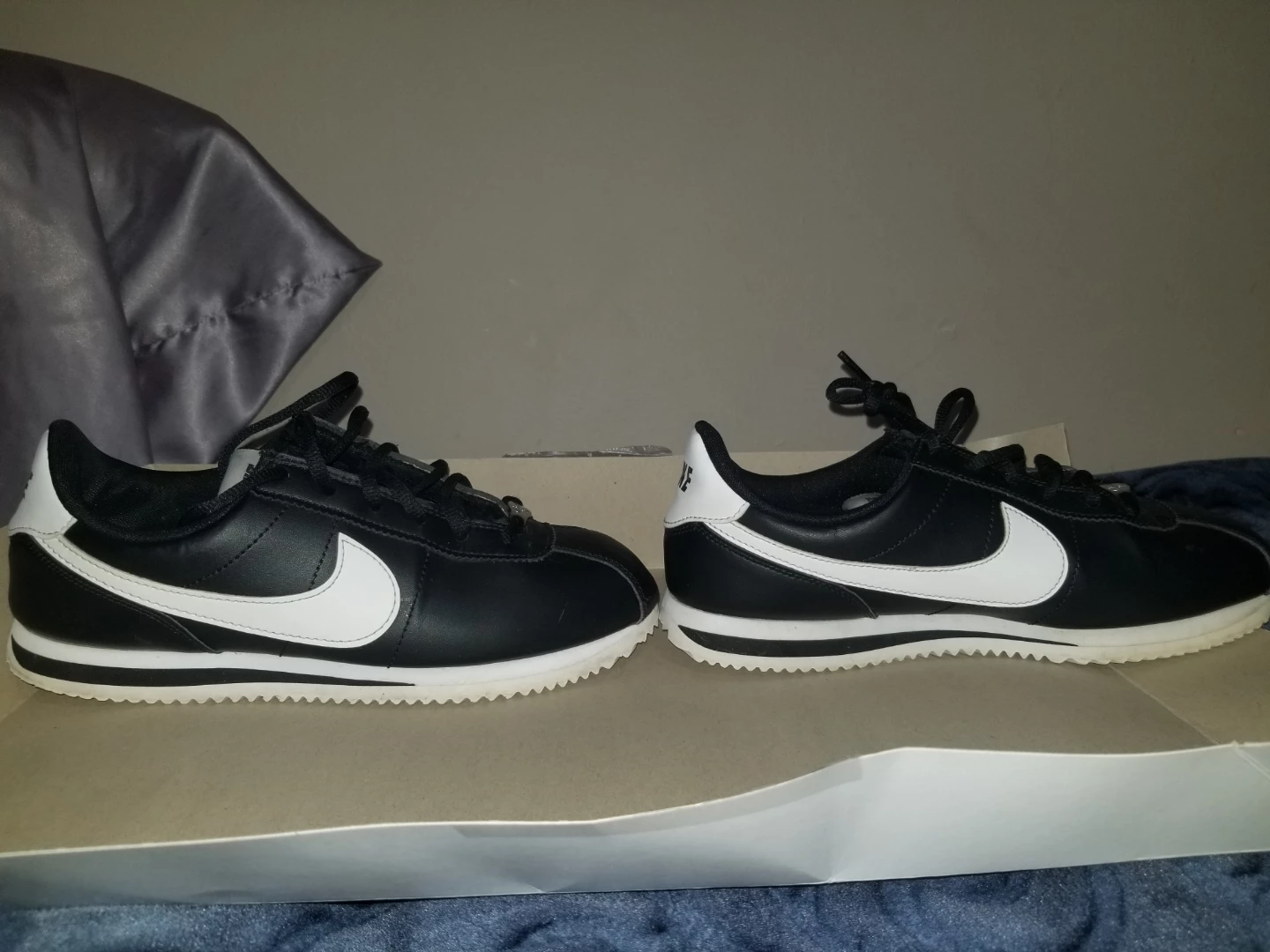 Nike Cortez Basic Leather Shoes - Black/White Size 7 GS BOYS - photo 3