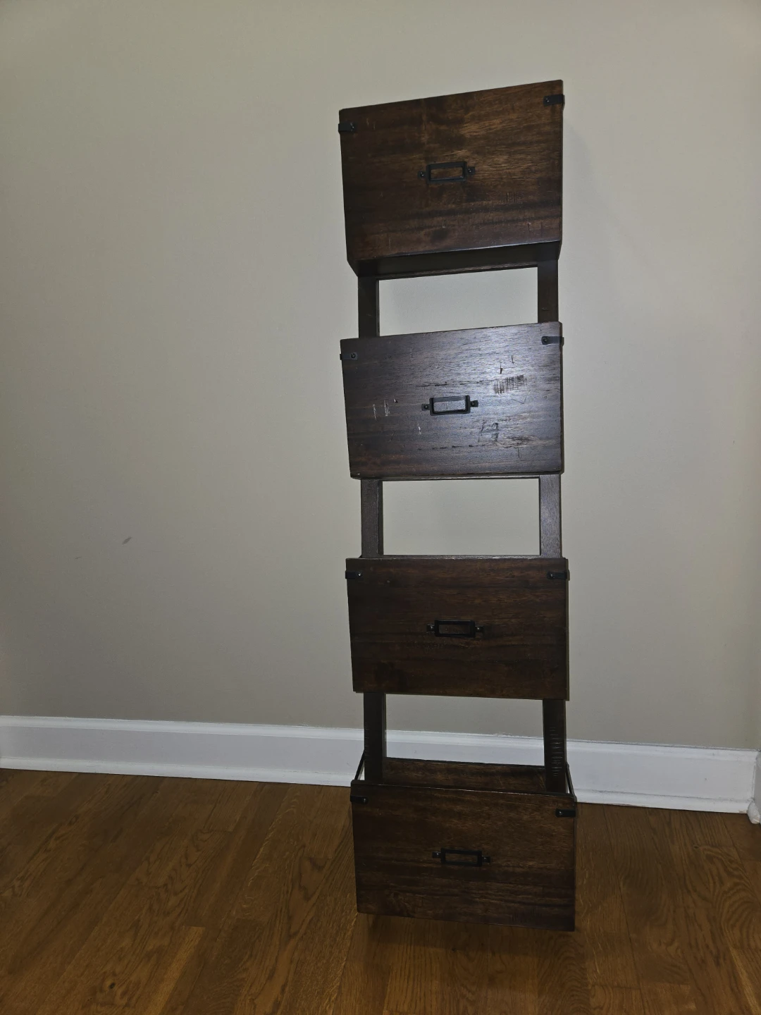 Dark Brown Wooden Wall Mountable Magazine Rack