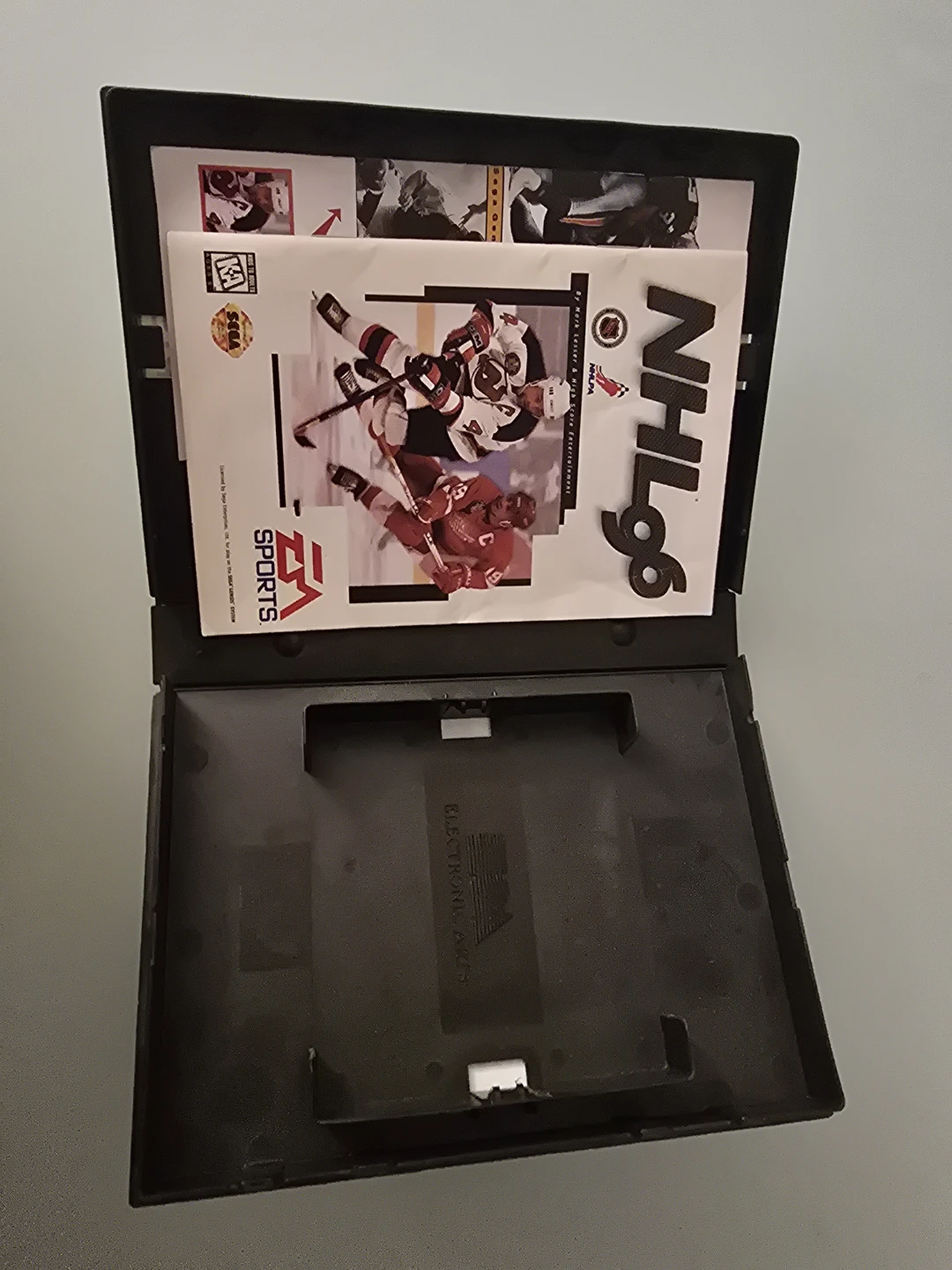 NHL '95 Sega Genesis Game : box & manual only - photo 3