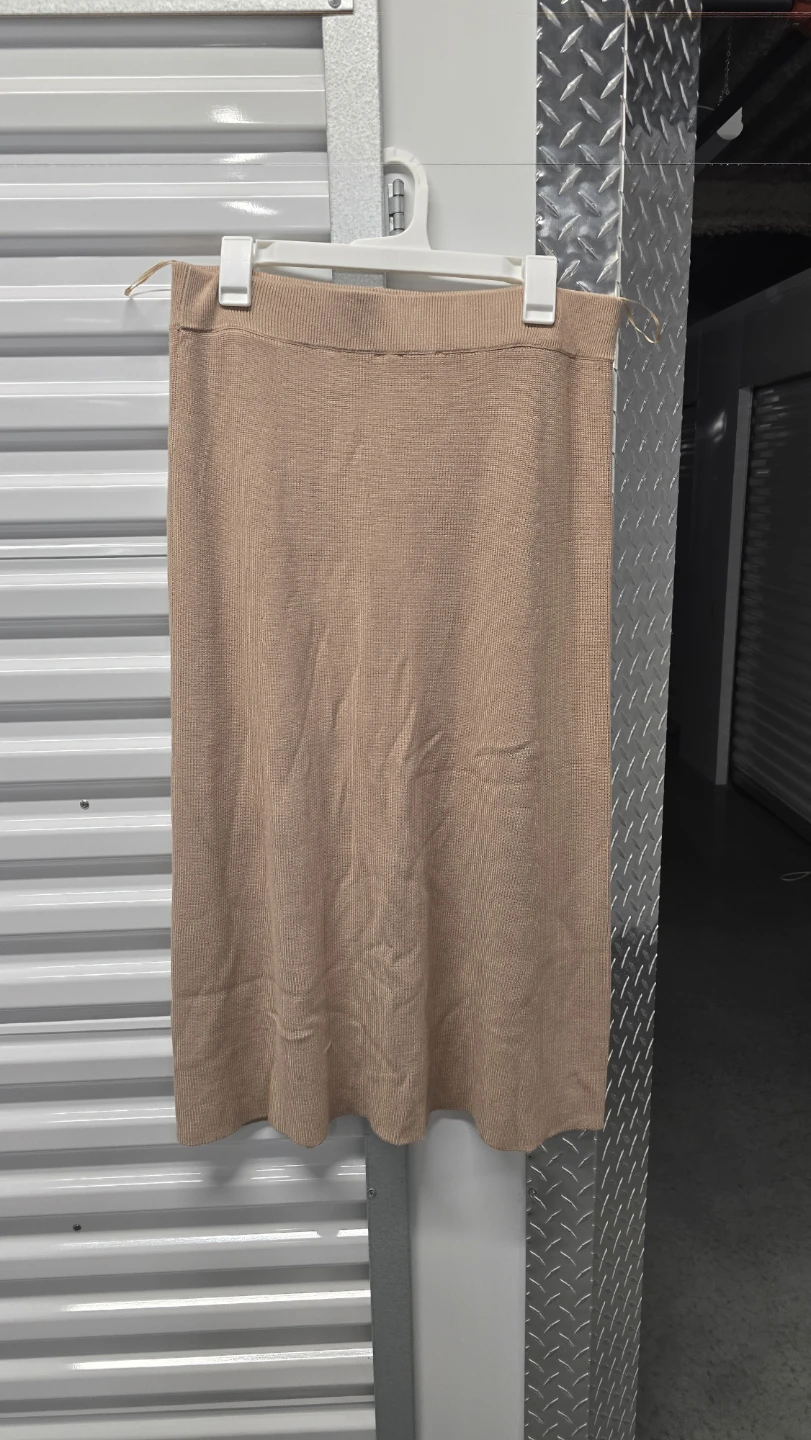 Cyrus Sweater & Skirt Set - Size L - photo 5