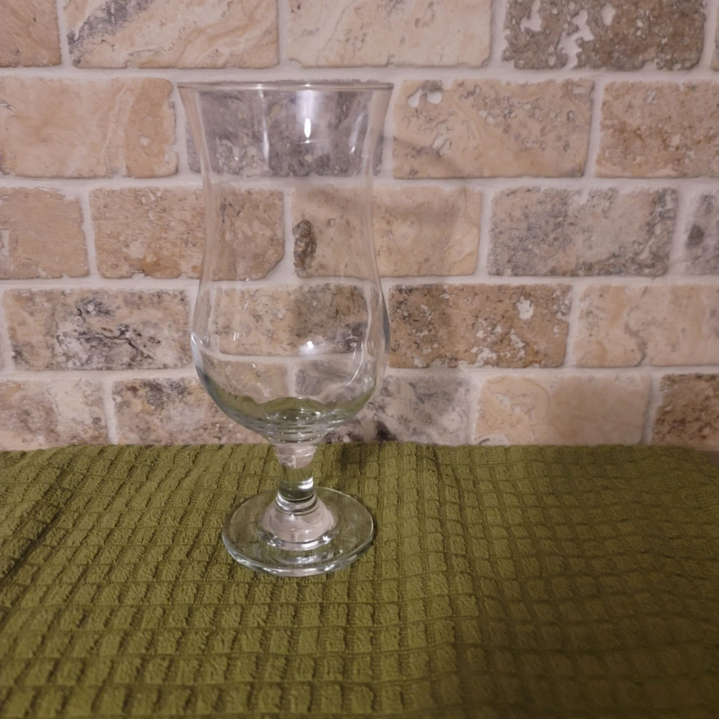 Hurricane Glass