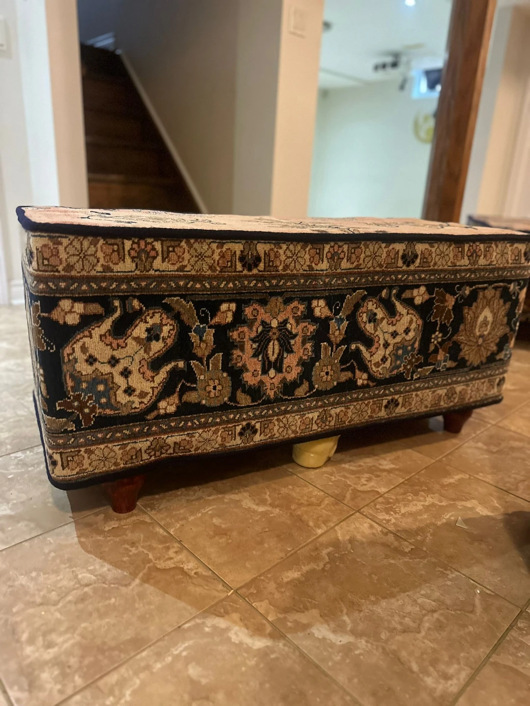 Bench/ Ottoman and Trunk Set with Persian-Style Rug Cover - photo 3