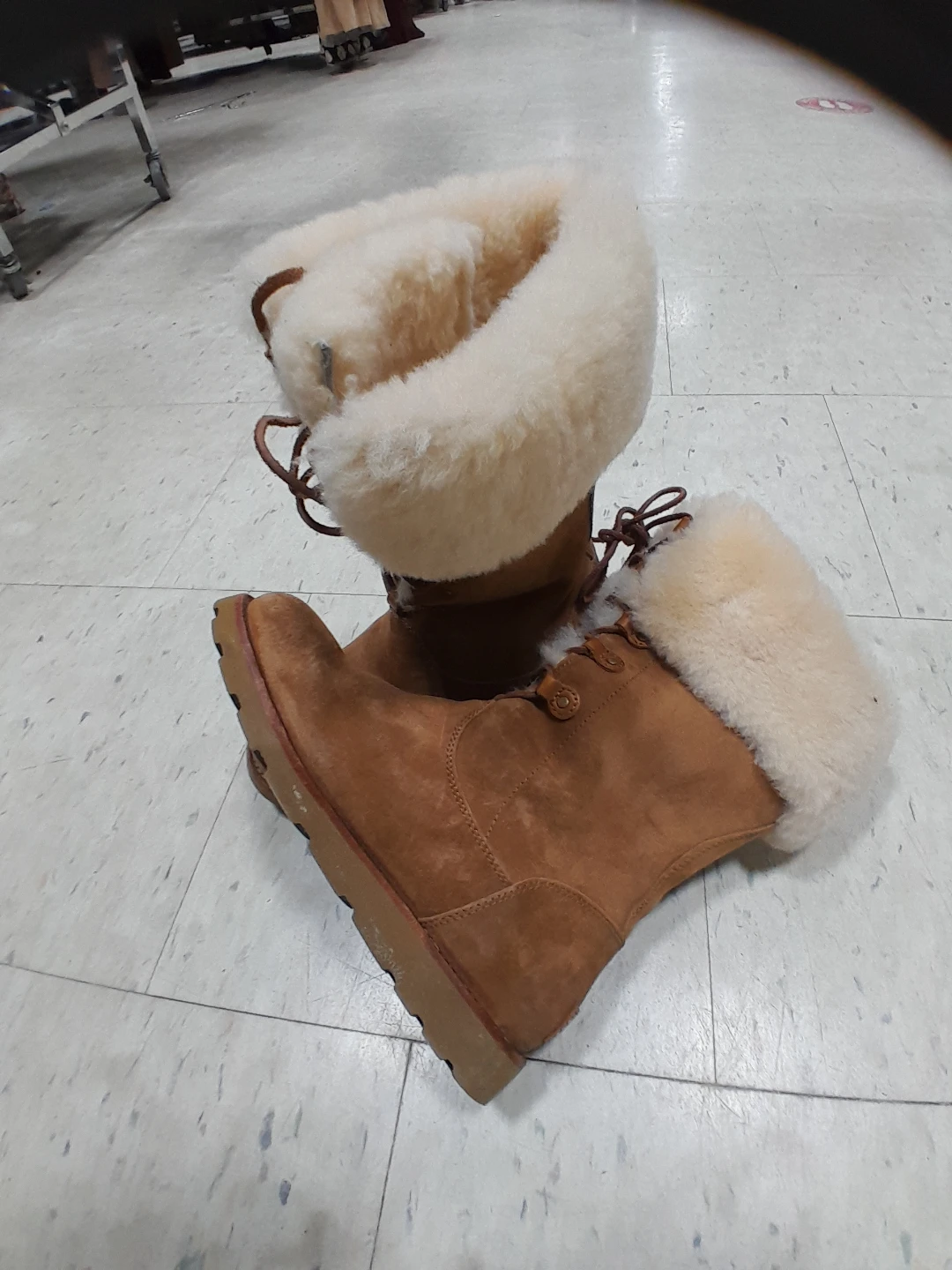 UGG Suede Leather Shearling Boots waterproof Size 7