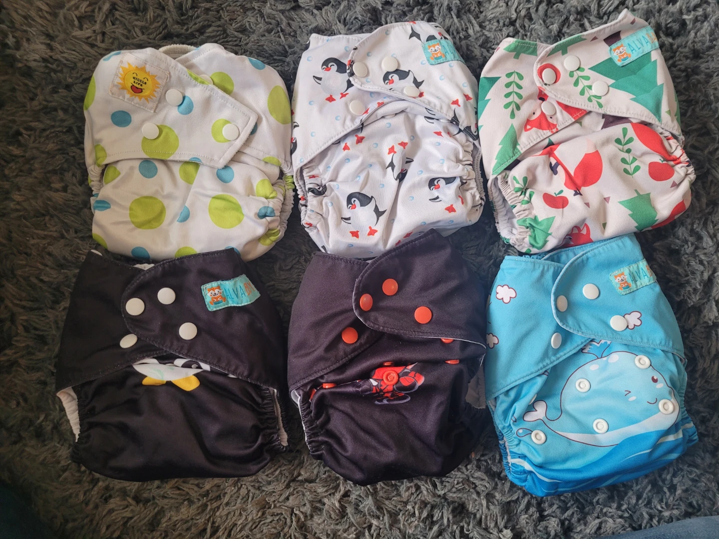 HUGE cloth diaper bundle, with liners and a nice container - photo 2