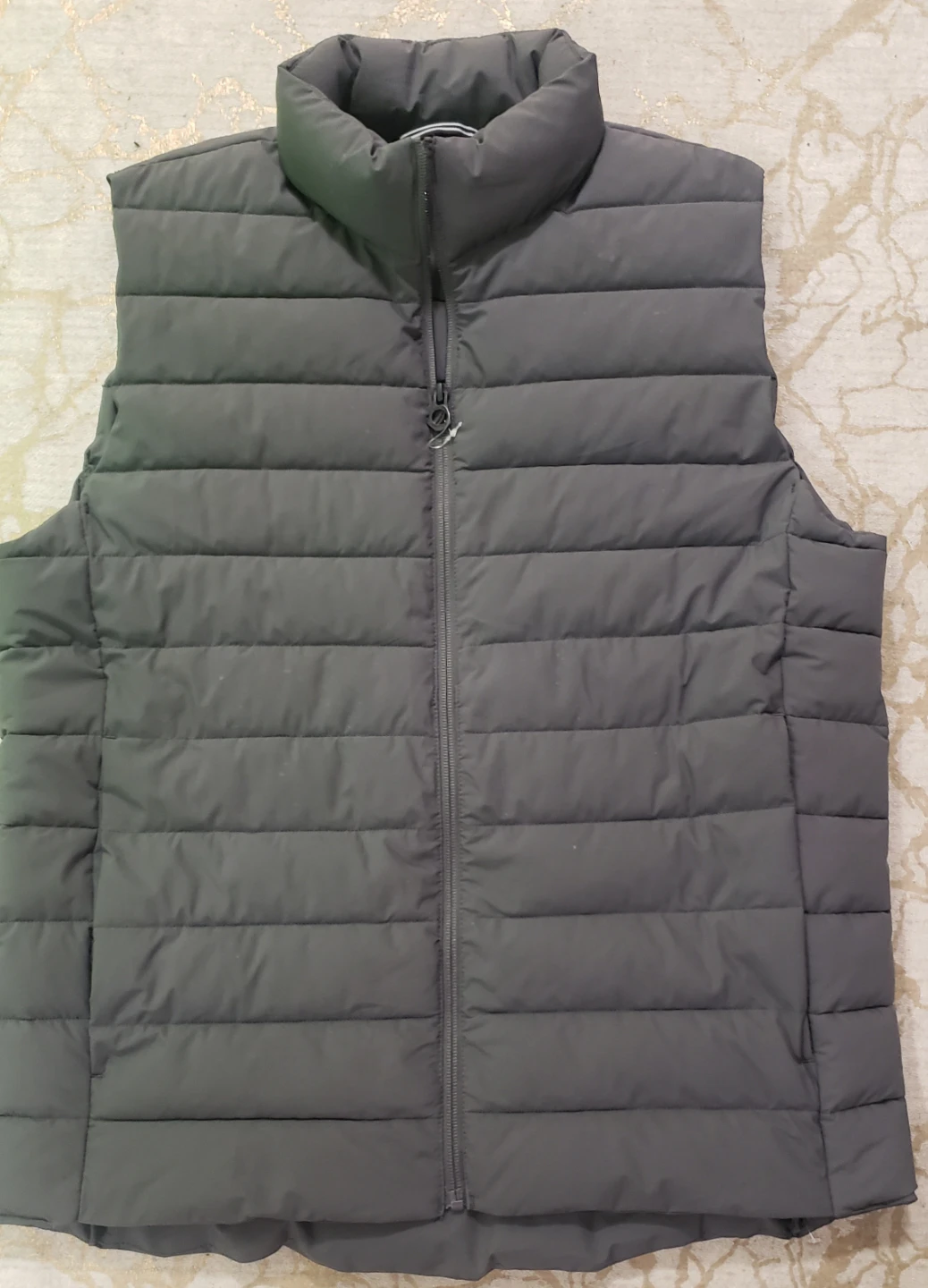 Brand new Men's Nautica Gray Vest Size M