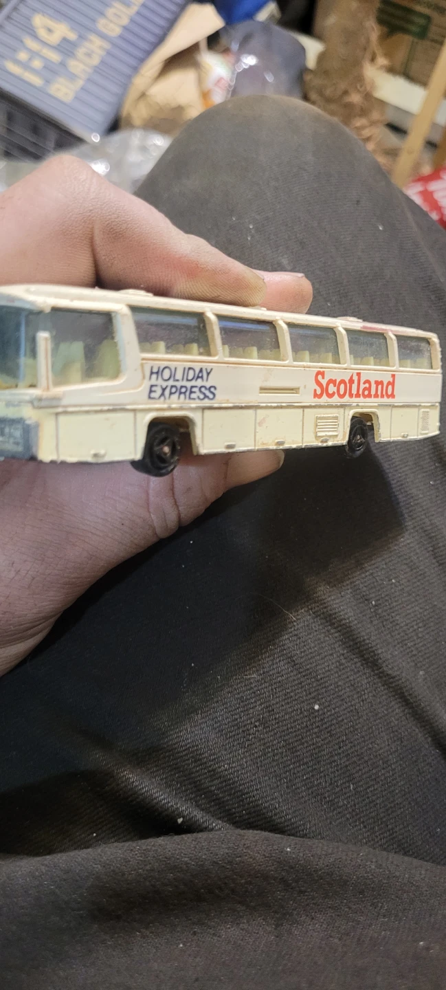 Vintage Holiday Express Scotland Bus Toy - photo 2