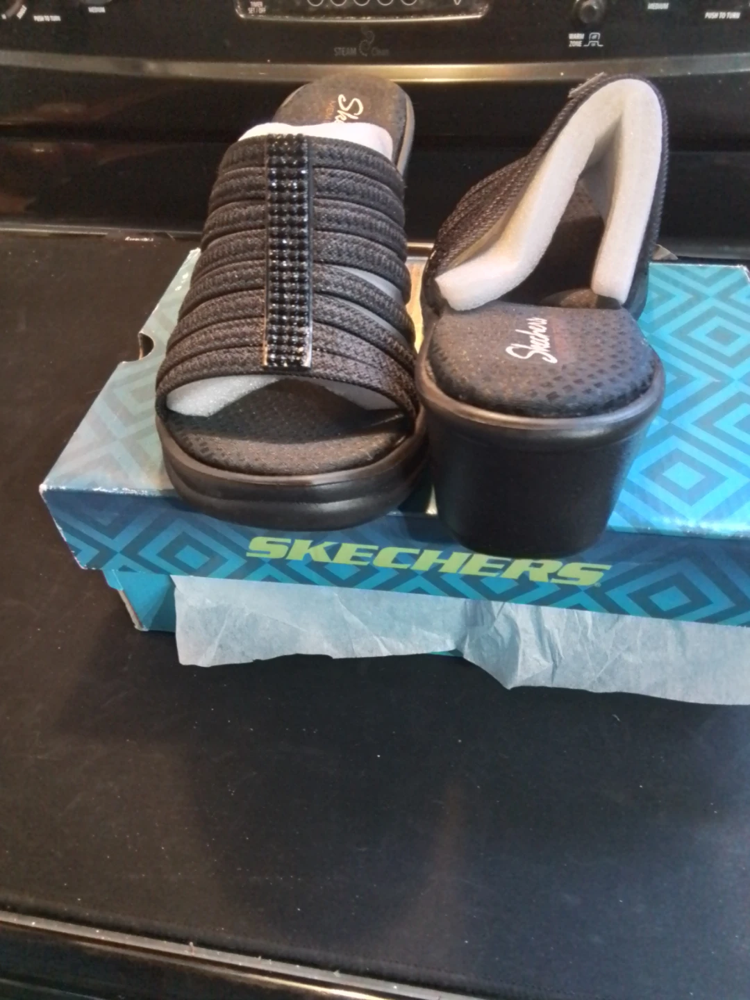 Skechers Hotshot Mules 11USA, 43EU, 9UK NEW - photo 2