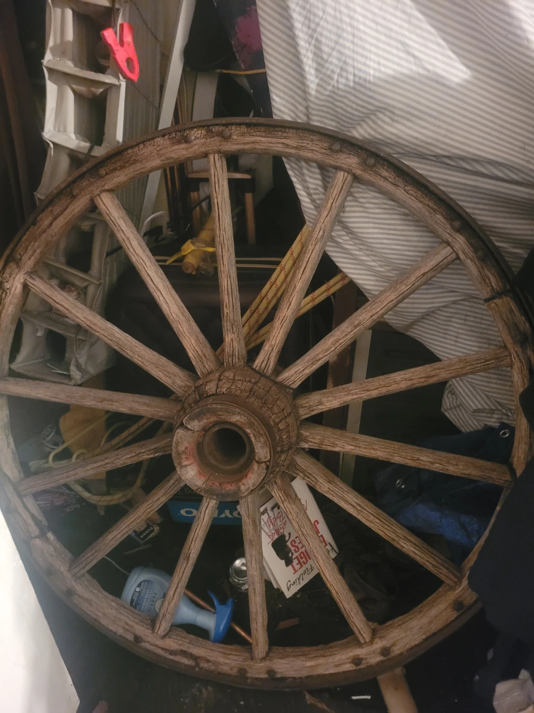 Vintage Wooden Wagon Wheel & Saw Blade - photo 2