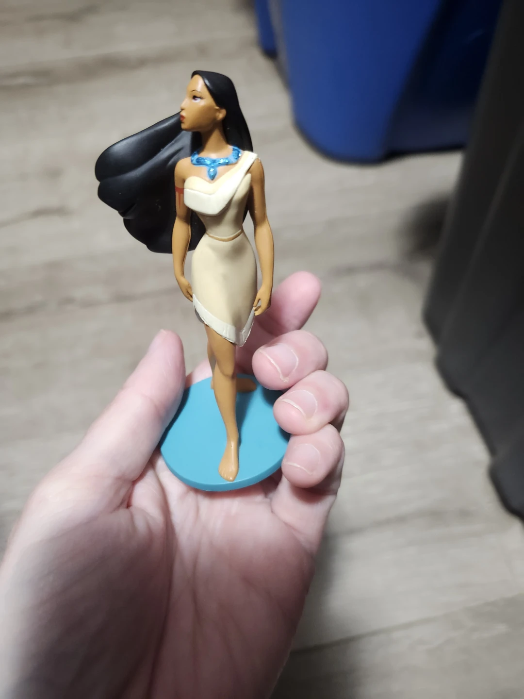 $5 each Disney figurines - photo 4