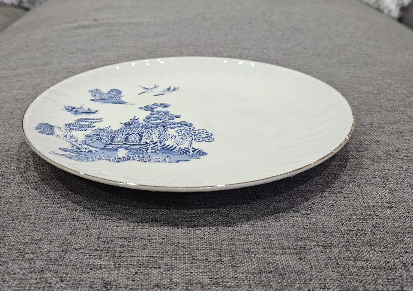 Vintage Churchill Willow Saucer, Blue & White - photo 2