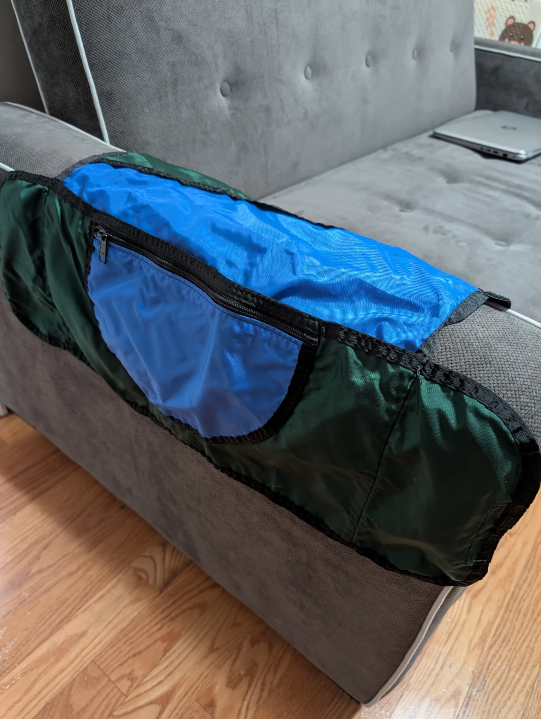 Green & Blue Armrest Organizer🥕