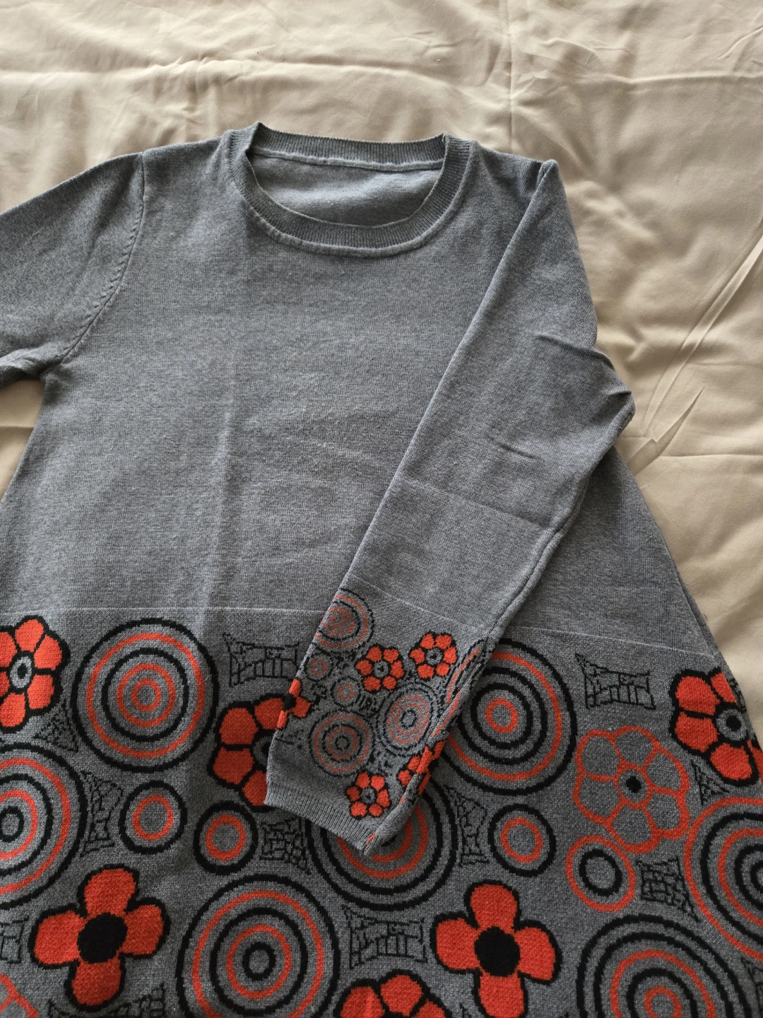 Grey Sweater Dress with Floral and Circle Pattern - photo 2