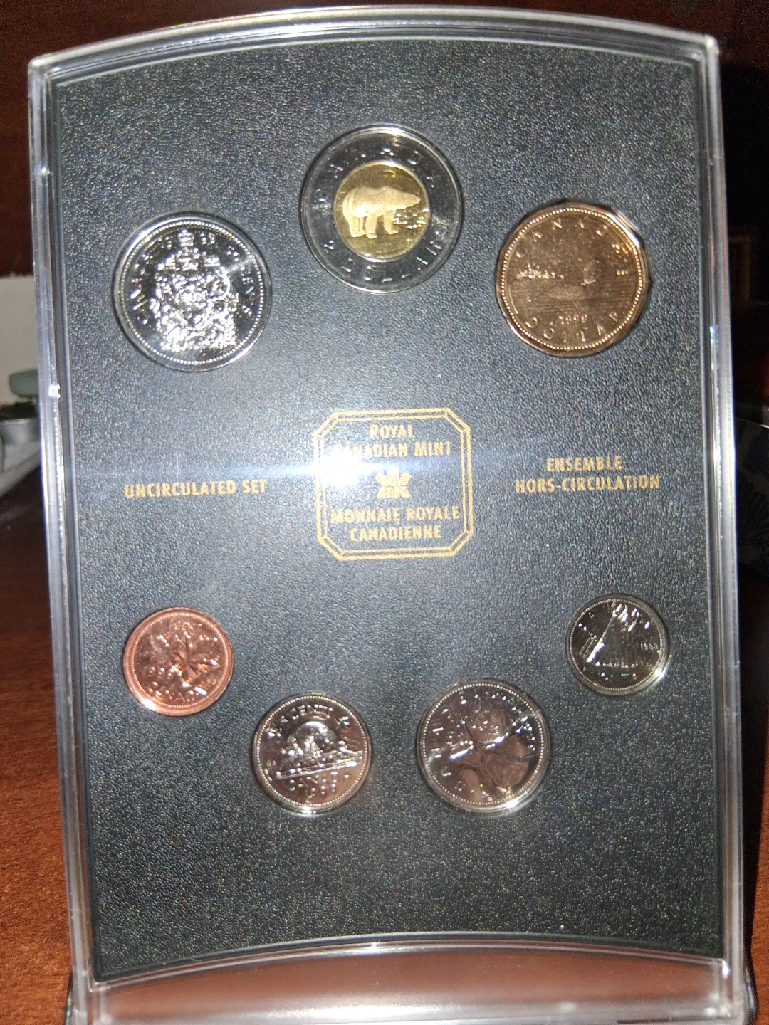 Royal Canadian Mint Uncirculated Coin Set 1999