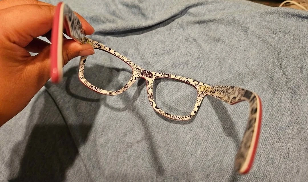 Ray-Ban Pink Wayfarer Sunglasses - photo 2