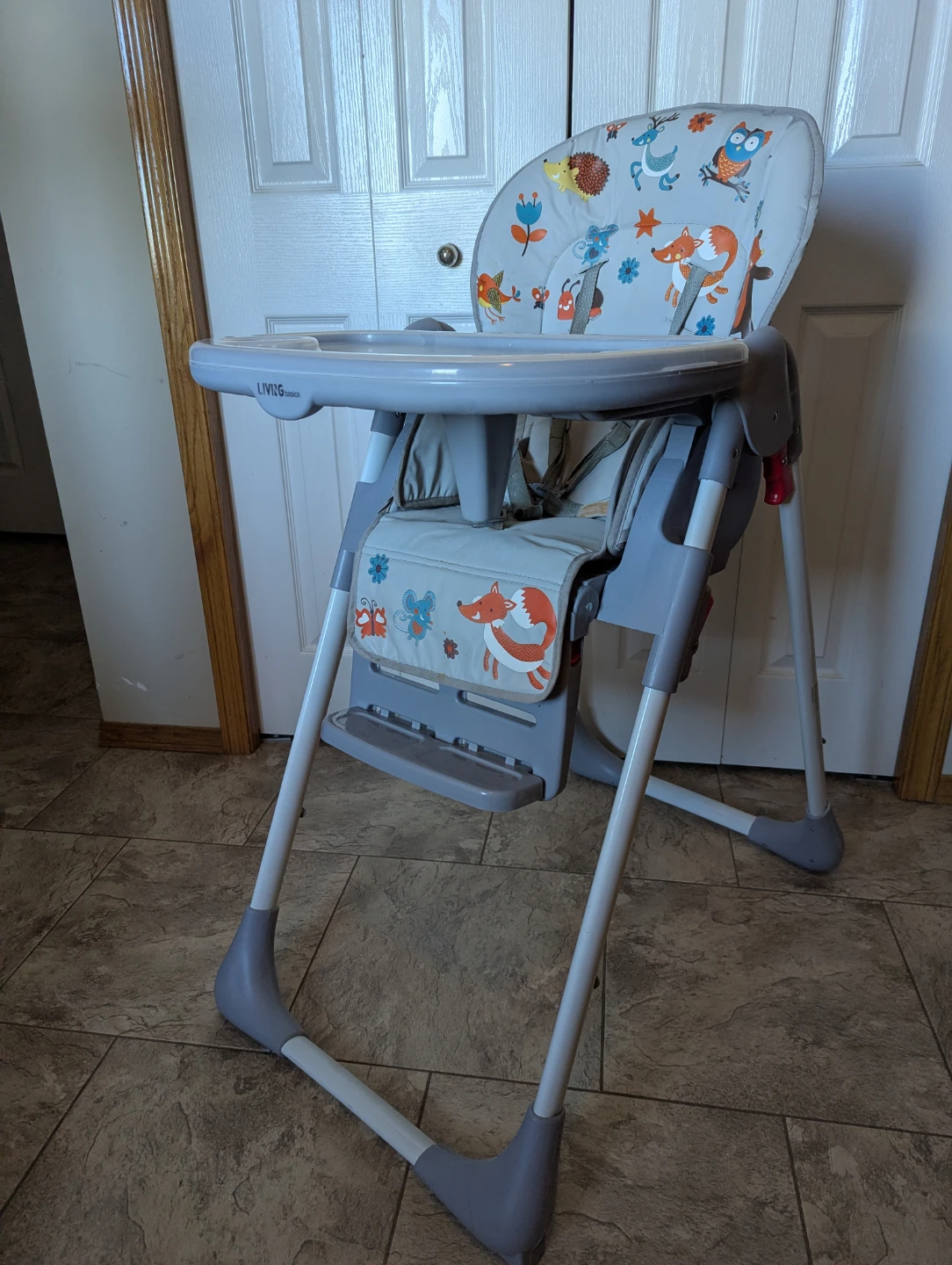 Baby High Chair Livingbasics with Woodland Animal Print - photo 2
