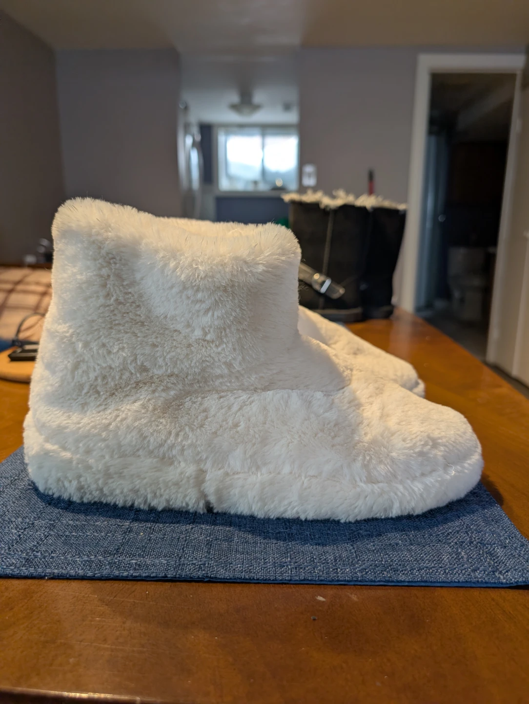 White Fuzzy Boot Slippers - Size Medium - photo 2