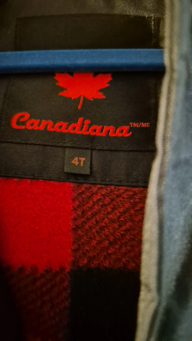 Canadiana Winter Jacket - Size 4T - photo 3