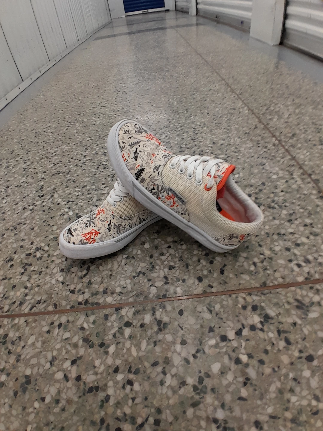 Columbia Canvas Shoes Women's Size 7