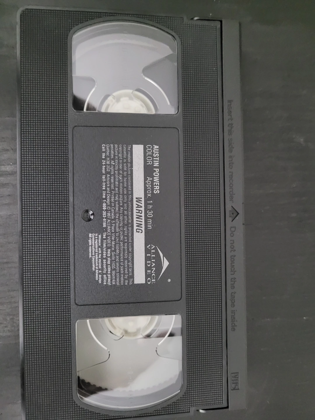 Austin Powers: International Man of Mystery VHS Tape - photo 3