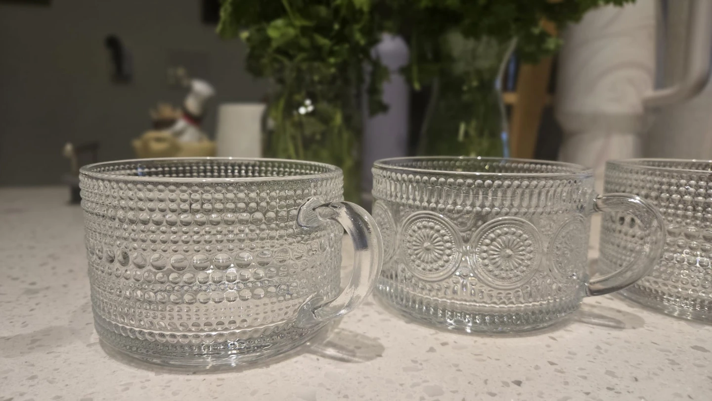 Set of 4 Clear Glass Coffee Mugs - 14 oz