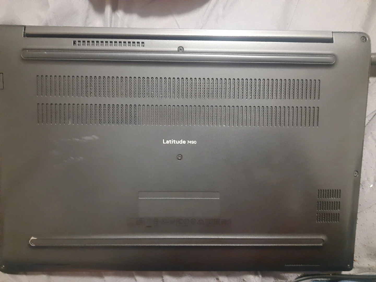 Dell Latitude 7490 Laptop - photo 3