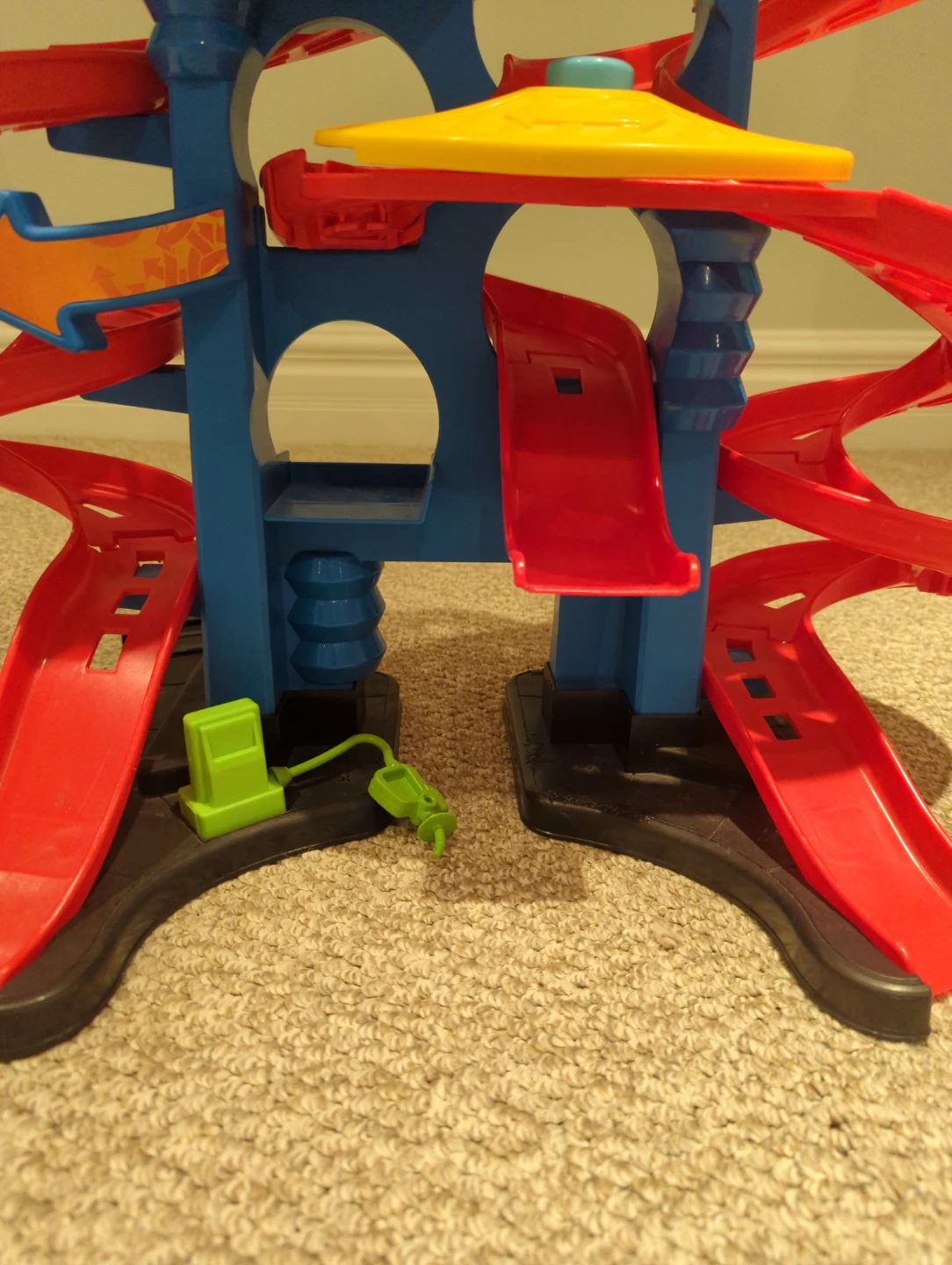 Fisher-Price Little People Launch & Loop Raceway - photo 4