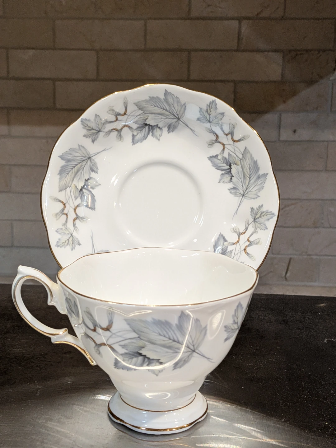 Royal Albert Bone China Silver Maple Tea Cup Set - photo 2