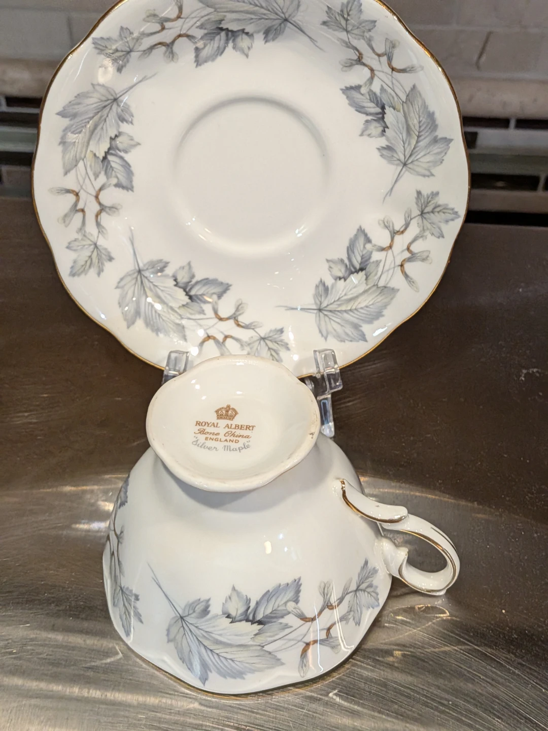 Royal Albert Bone China Silver Maple Tea Cup Set - photo 4