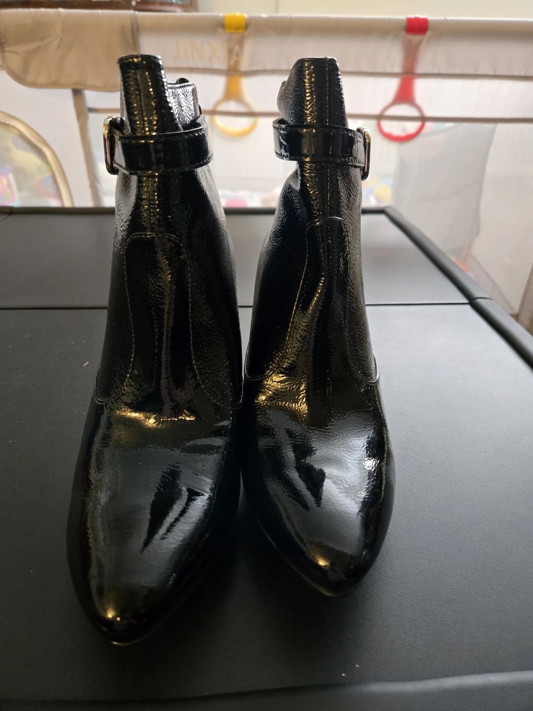 Ecco Black Patent Leather Ankle Boots- size 9